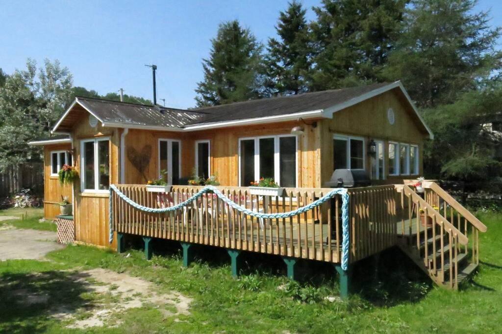 La Maison Du Capitaine Tadoussac Buitenkant foto